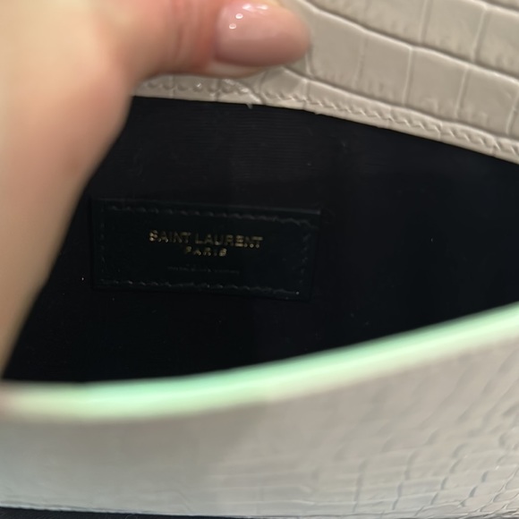 Saint Laurent uptown croc effect pouch - Picture 5 of 7